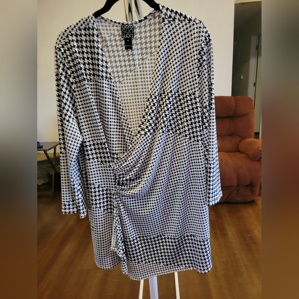CLARA SUNWOO Black and White Houndstooth Blouse